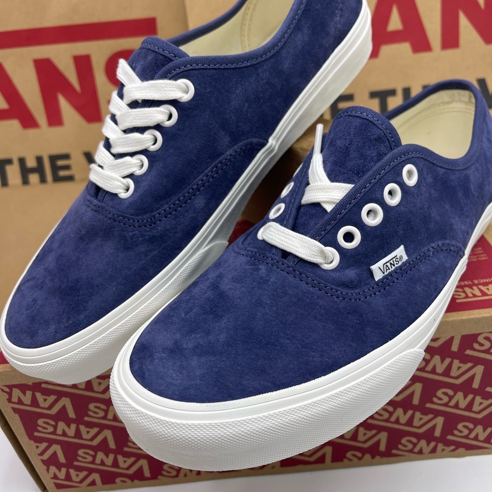 Vans Men’s Authentic
Pig Suede Deep Twilight Sneakers 
Vans Navy Suede Low-Tops - Picture 8 of 16